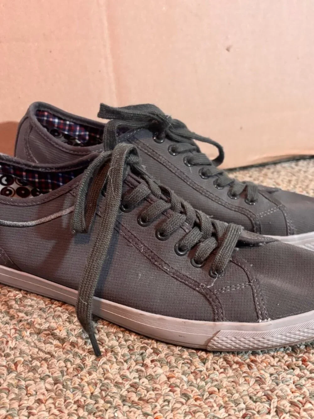 Ben Sherman Gray Canvas Lace Up Men's Casual Sneakers, Size 10